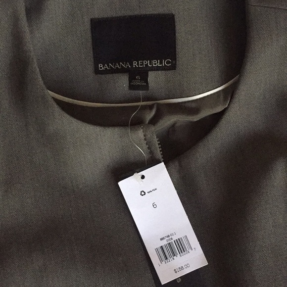 Banana Republic suit bell sleeve suit blazer - Picture 3 of 8